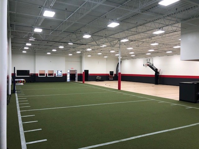 0052 RedLine Athletics - Hemlock Plaza