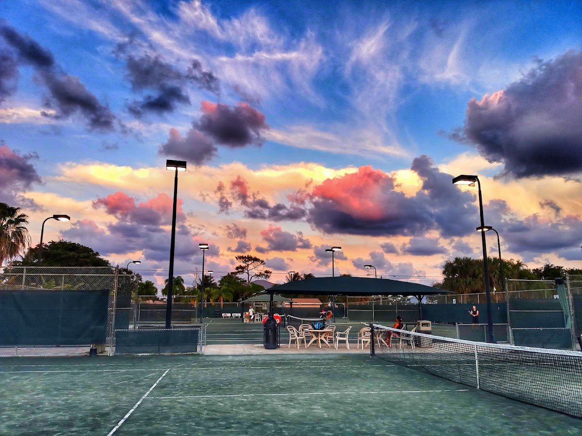 Lighthouse Point Tennis Center (Tennis Court)