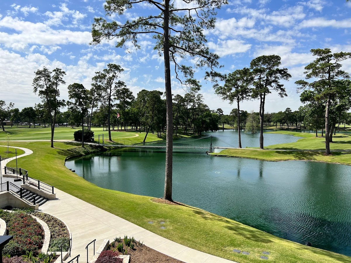 Lakeside Country Club