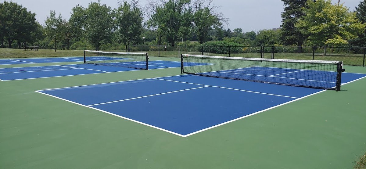 Oak Brook Park District - Central Park Pickleball Courts