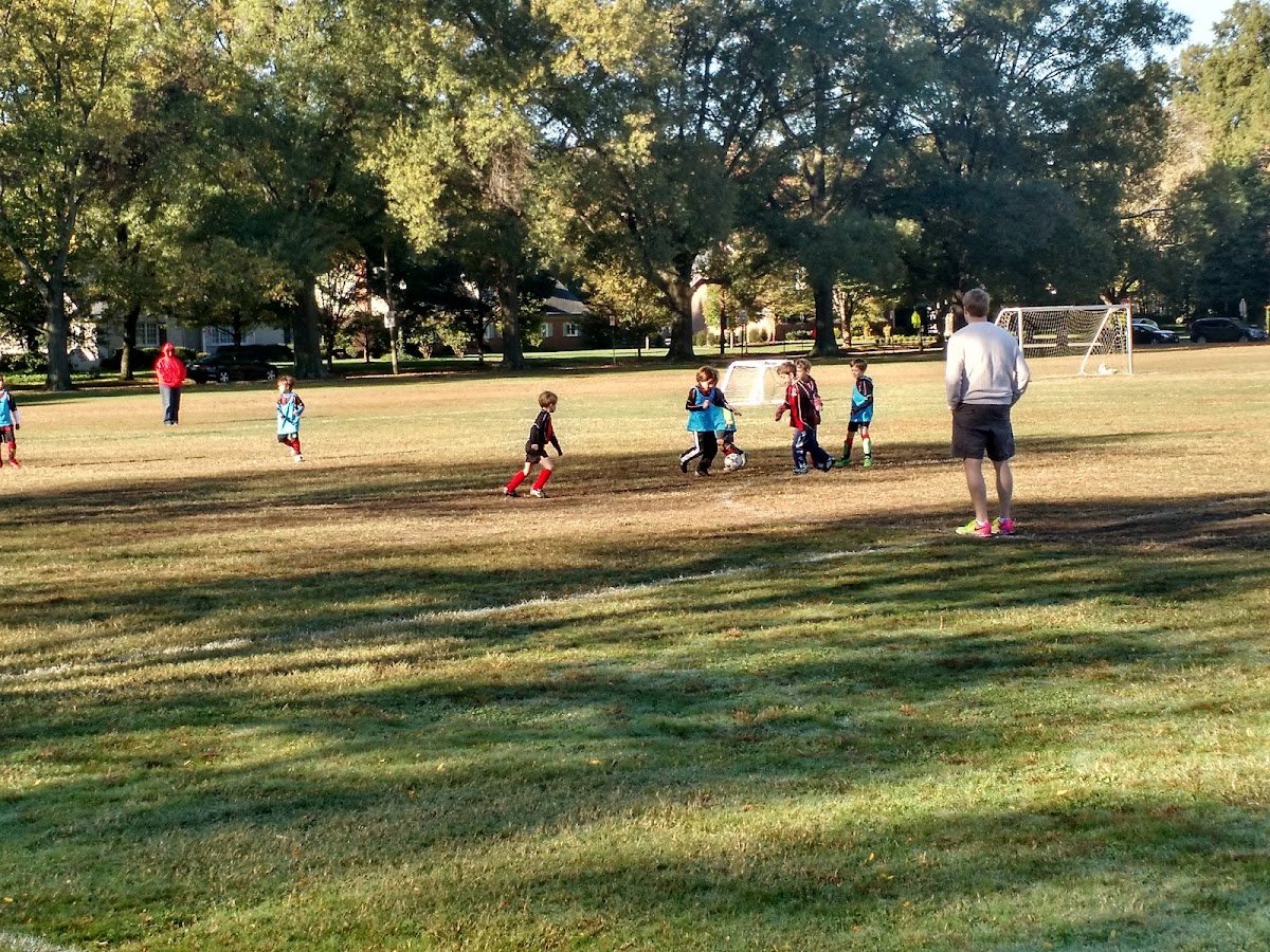 Mary Munford Playground (Tennis Court)