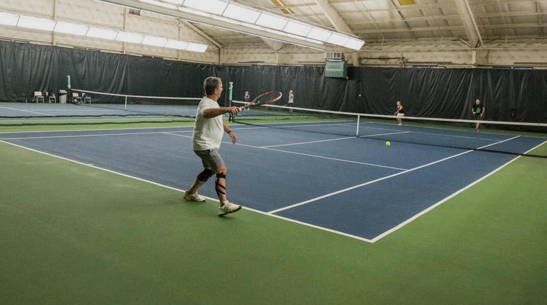 Courtside West Racquet & Fitness