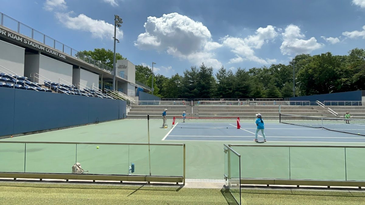 Cary Leeds Tennis Center at Crotona Park
