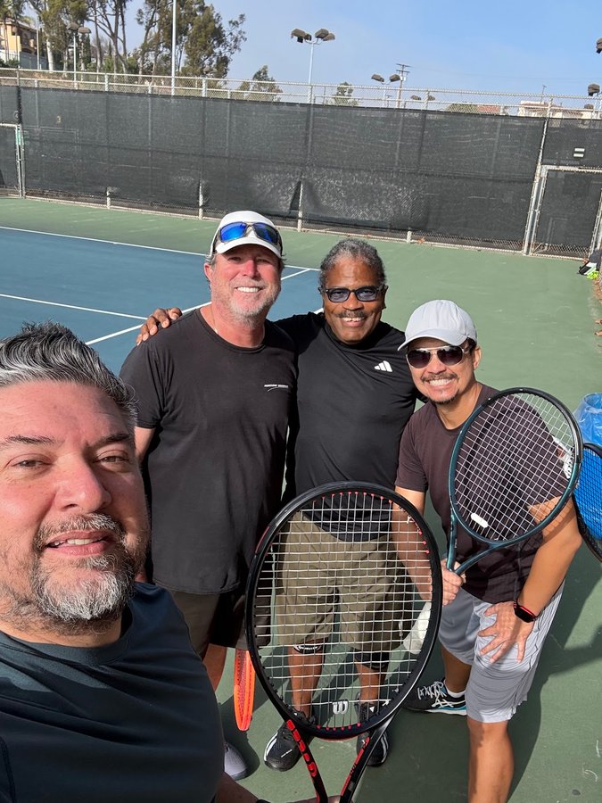 Alta Vista Tennis Center (Tennis Court)