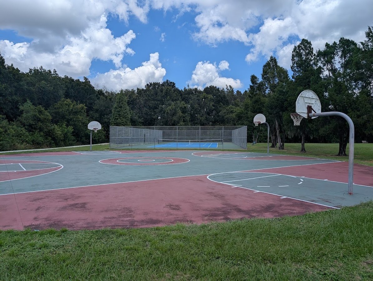 Bloomingdale Hills Park