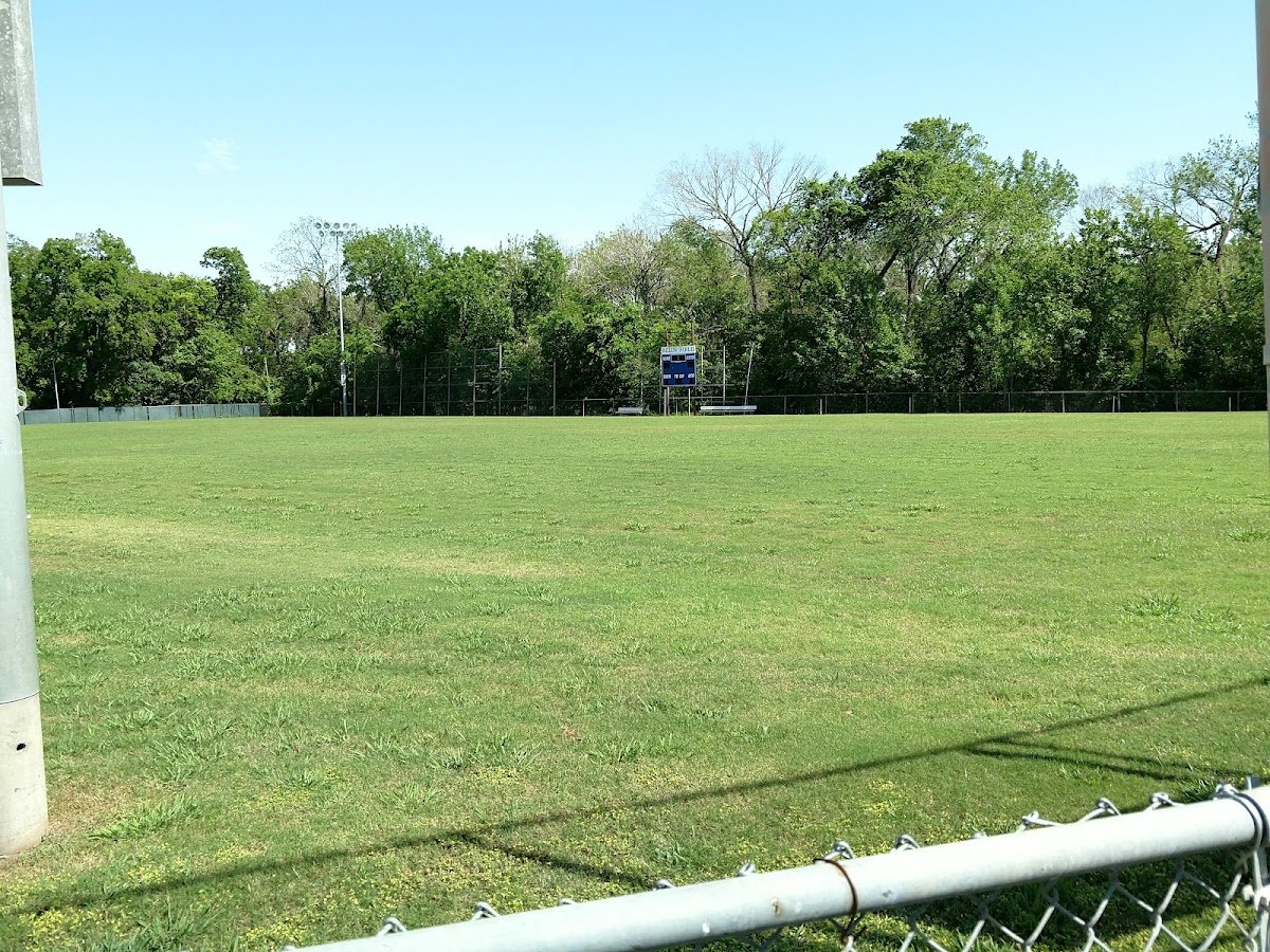 Belin Park and Field