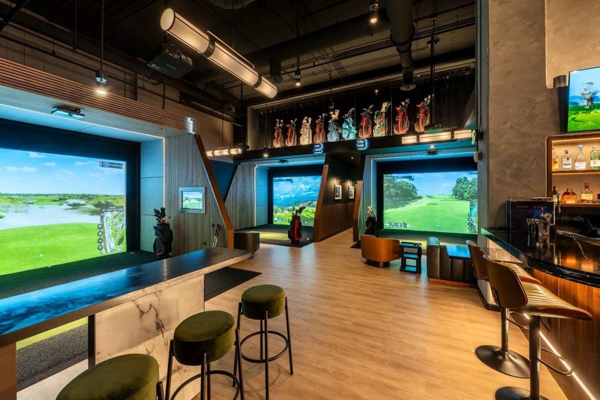 The Tips Golf – golf course in Miami