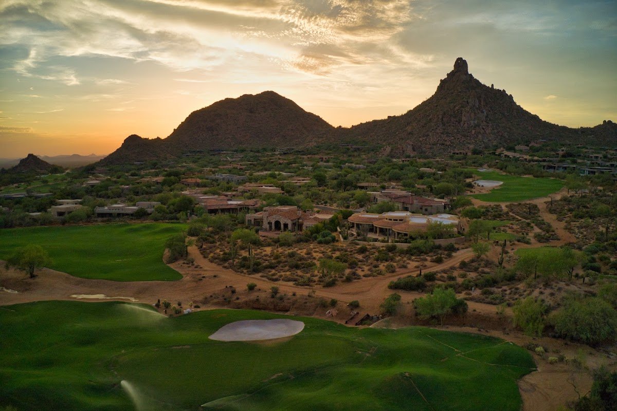 Troon Country Club (Tennis Court)