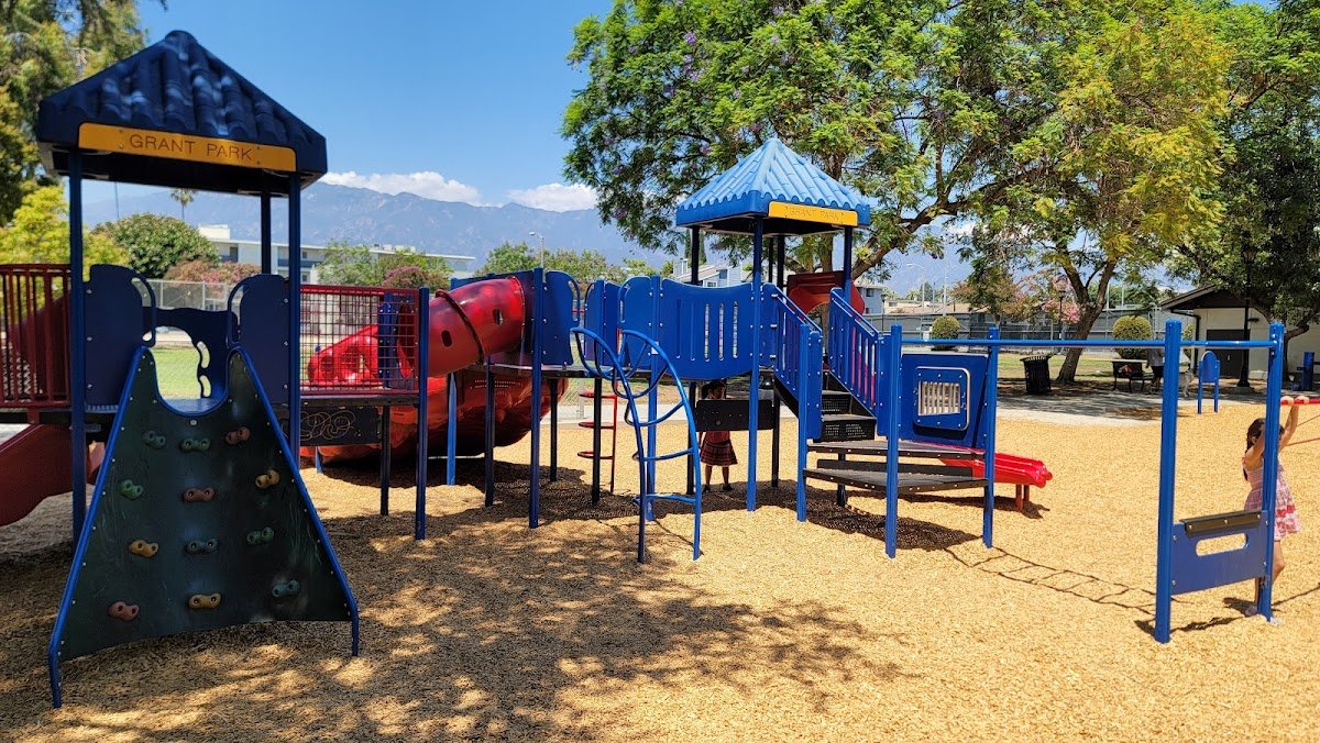 Grant Park Tennis Courts