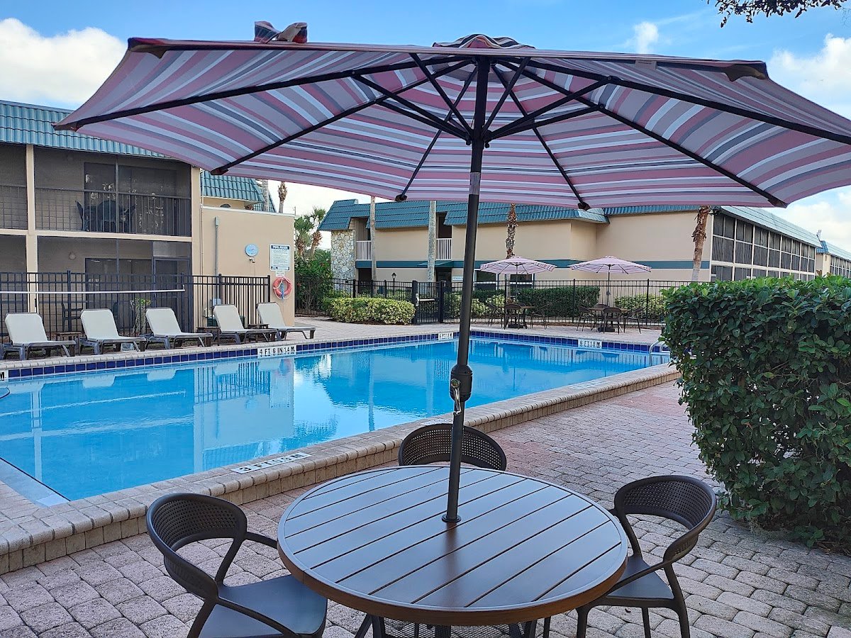 Grand Lake & Lifetime of Vacations Resorts (Tennis Court)