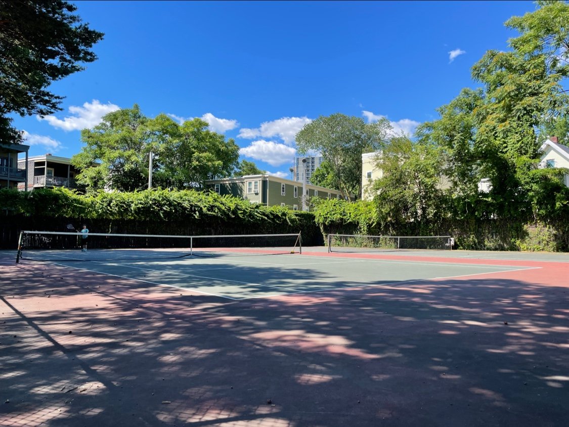 Hoyt Field (Tennis Court)