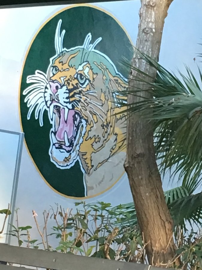 Crystal Lake Middle School (Tennis Court)