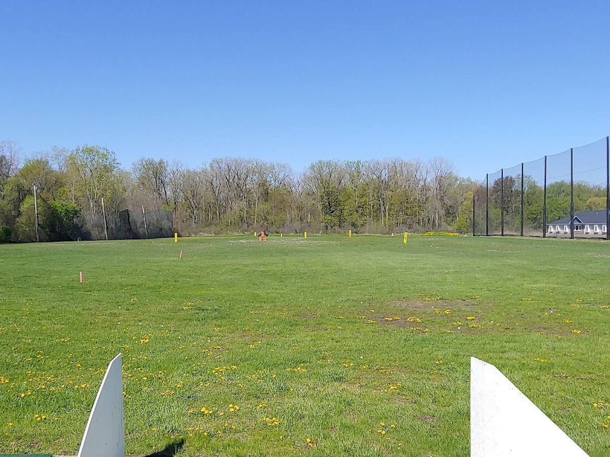 Henriksen's Driving Range