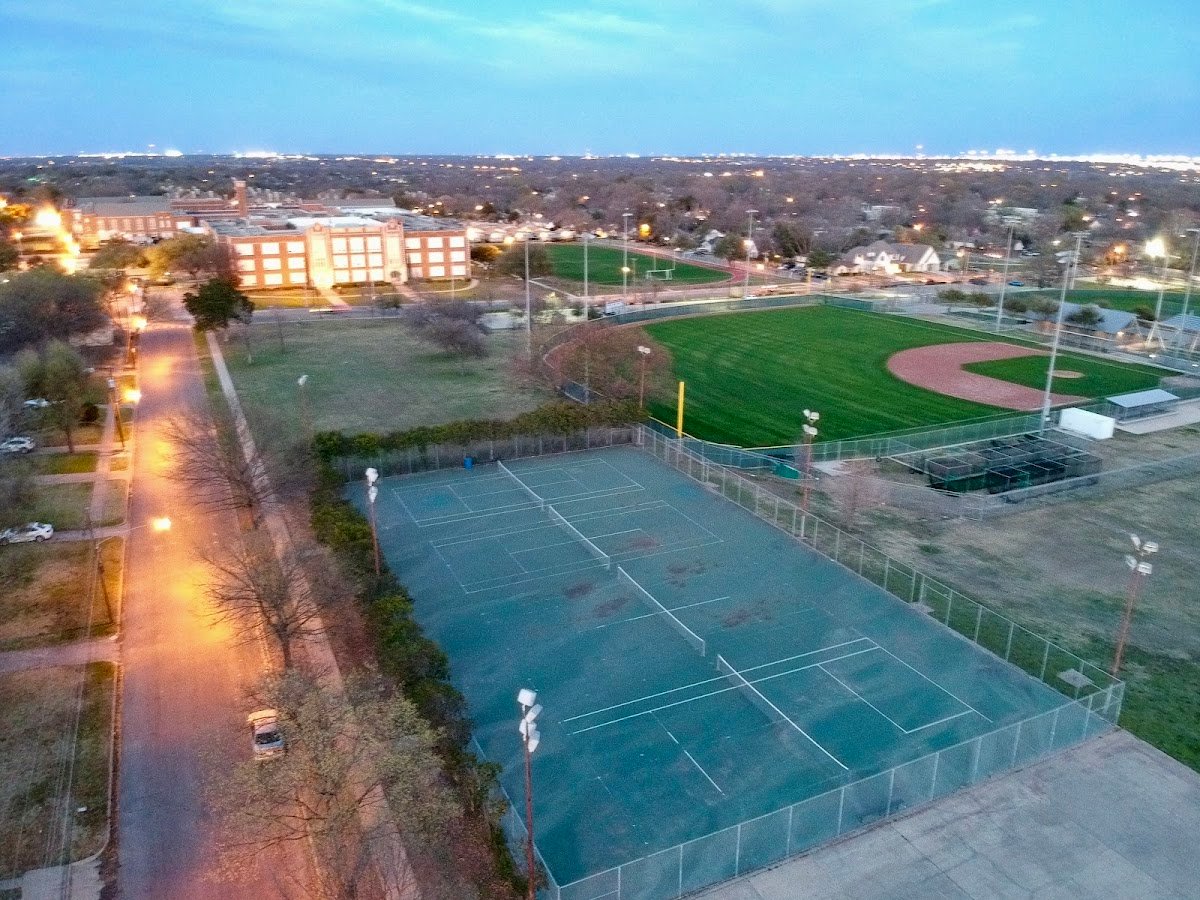 Woodrow Wilson High School Tennis Courts