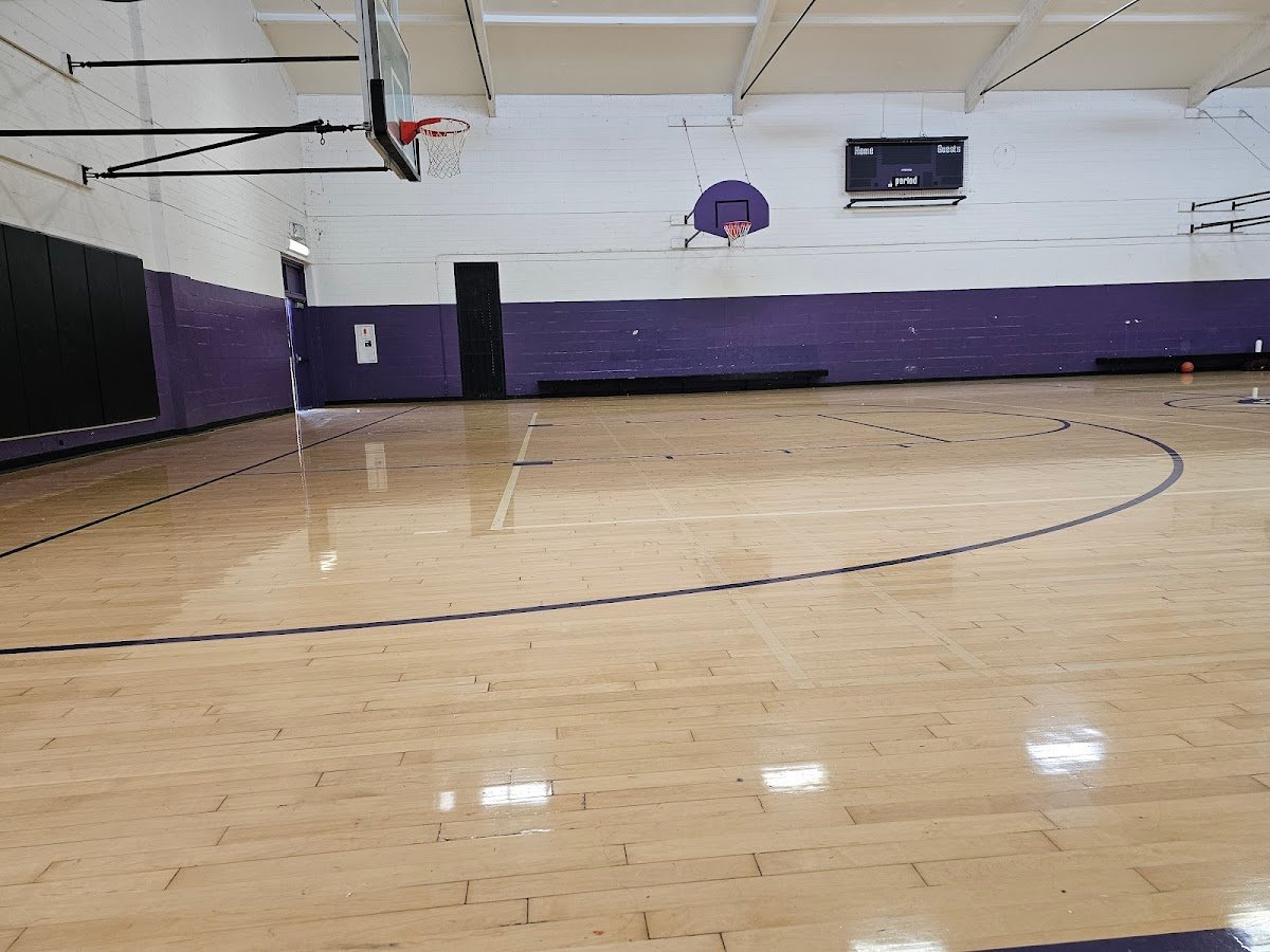 Linda Vista Recreation Center – tennis court in San Diego