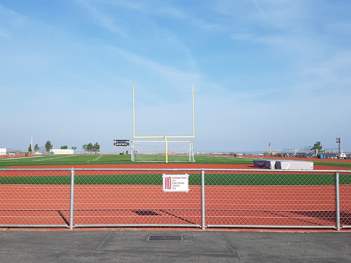 Golden Valley High School Tennis Courts
