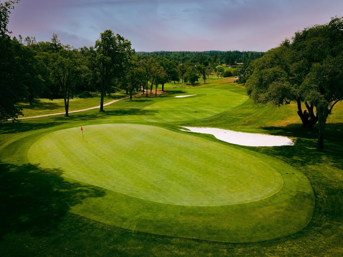 DarkHorse Golf Club