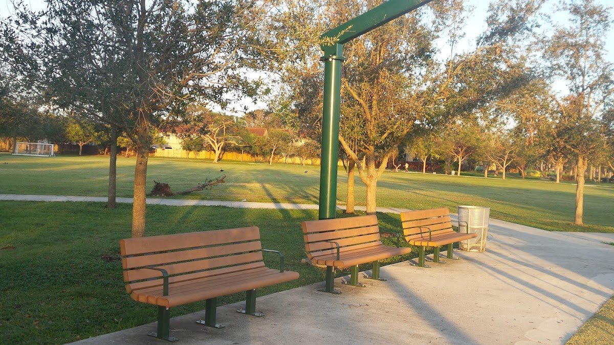 Wild Lime Center Park