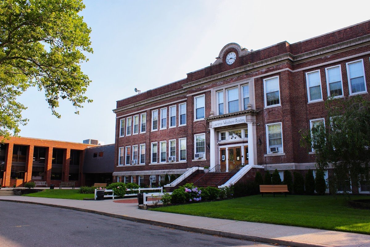 Lawrence Woodmere Academy (Tennis Court)
