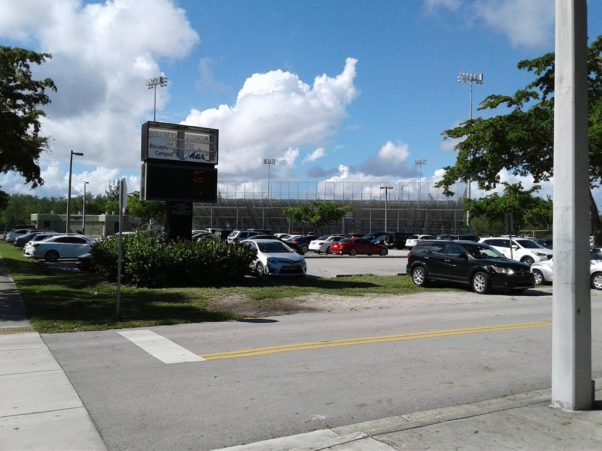 Alonzo and Tracy Mourning Senior High School