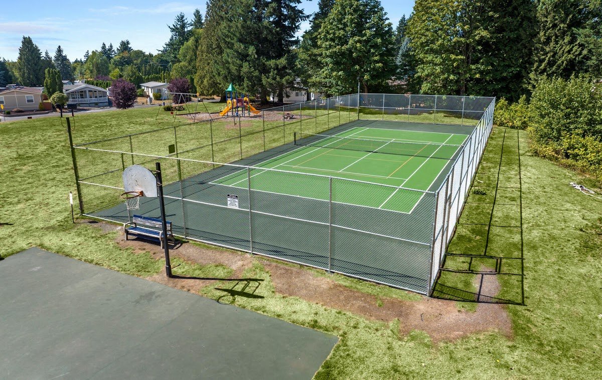 Hollyhills Clubhouse