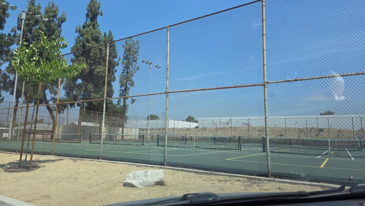 Palomares Park Community Center