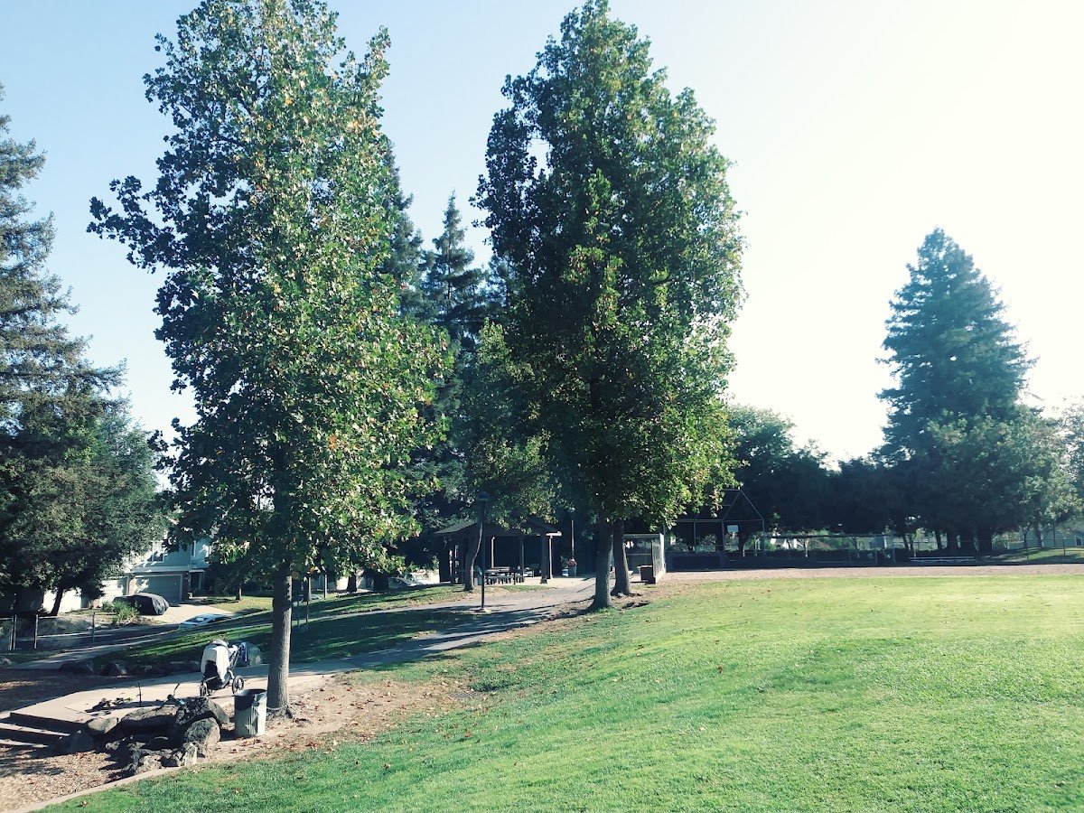 Cresthaven Park