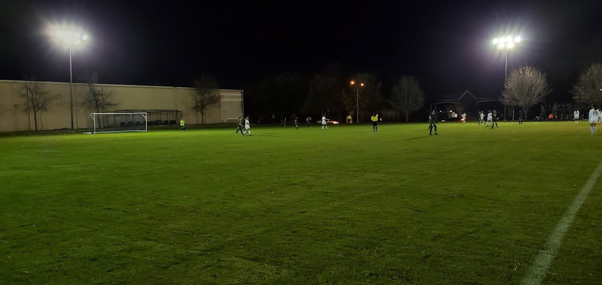 Sting Dallas Complex