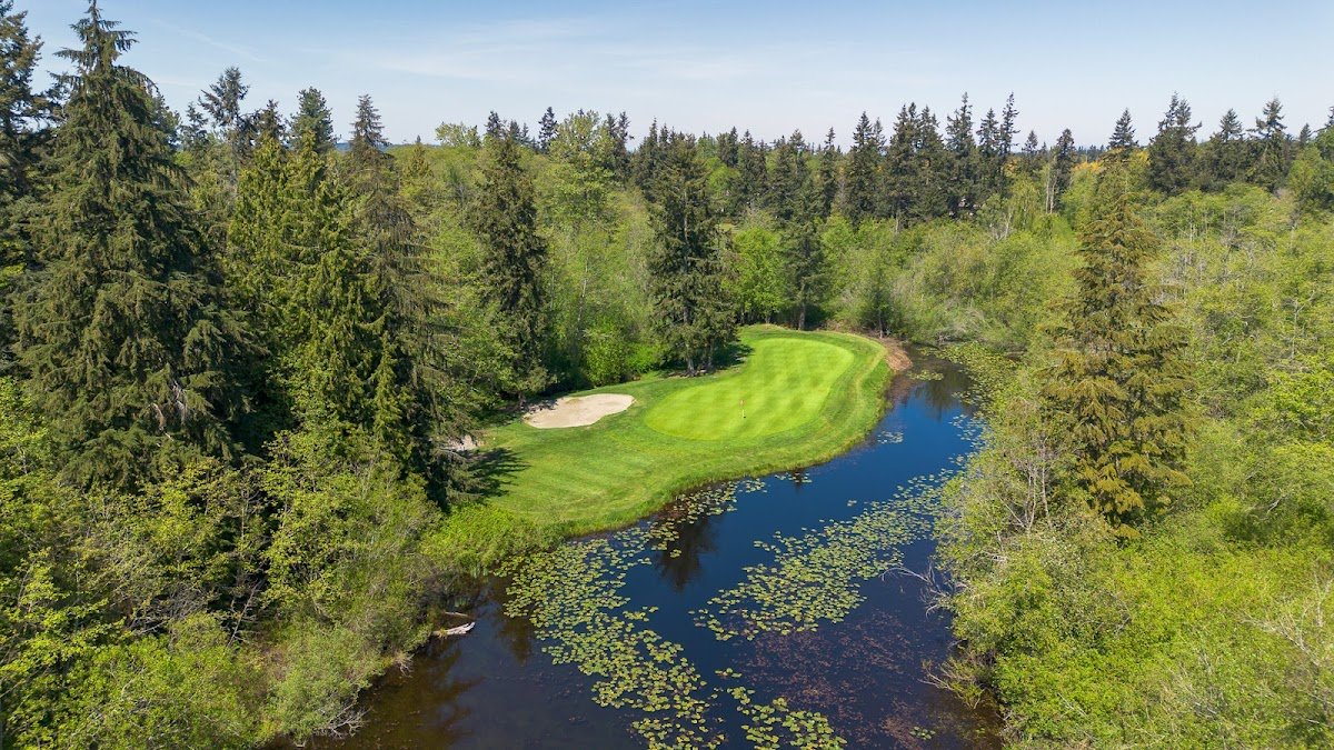 Harbour Pointe Golf Club