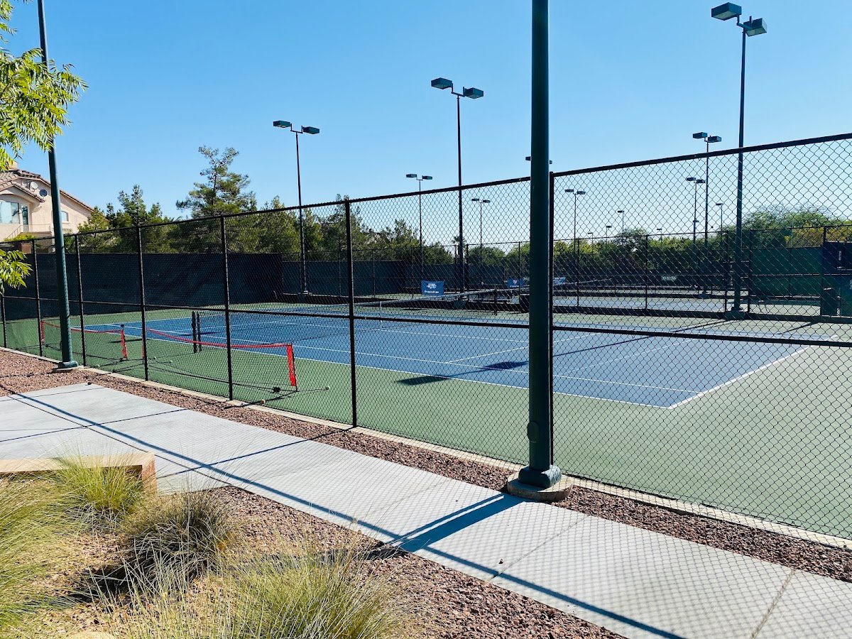 Arbors Tennis & Play Park (Tennis Court)