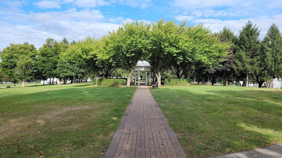 Stanbridge Street Park