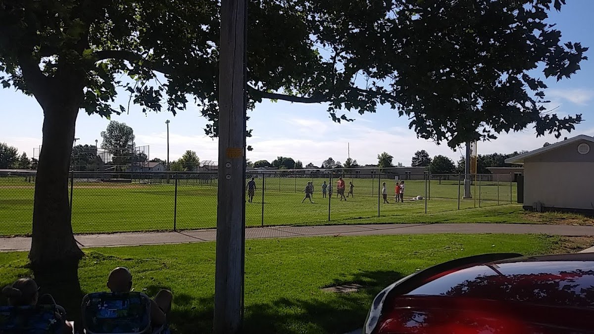 Oak Forest Park (Tennis Court)