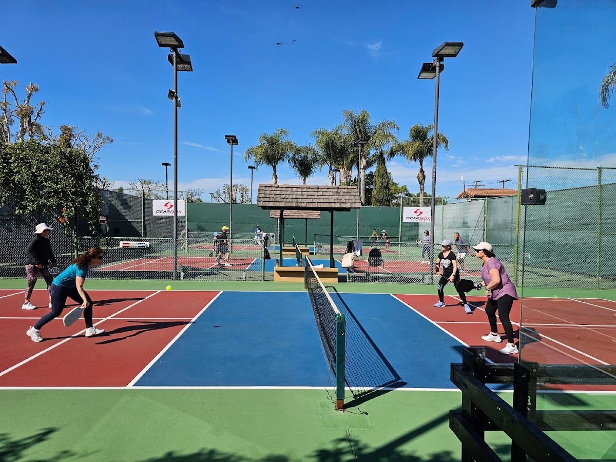 South End Racquet and Health Club (Tennis Court)
