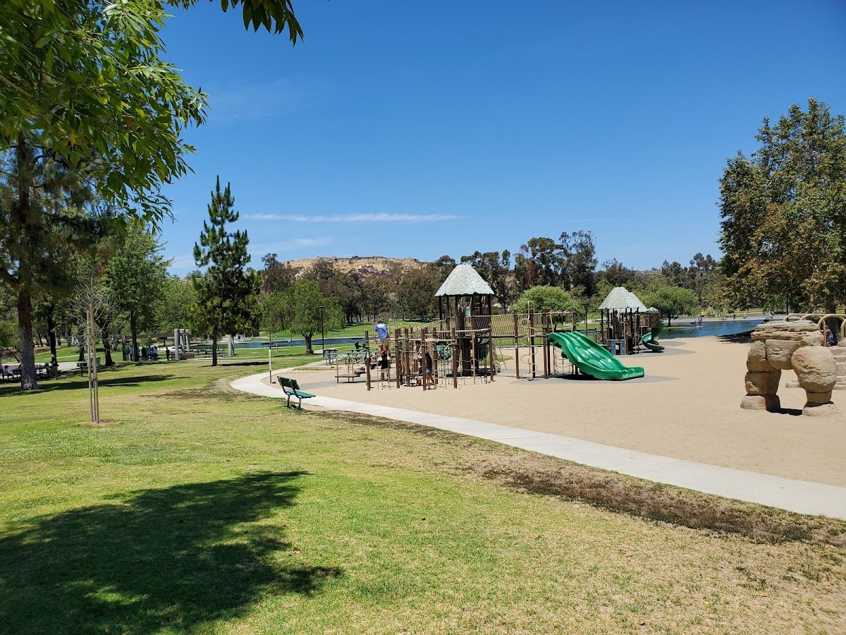 Ralph B. Clark Regional Park (Tennis Court)