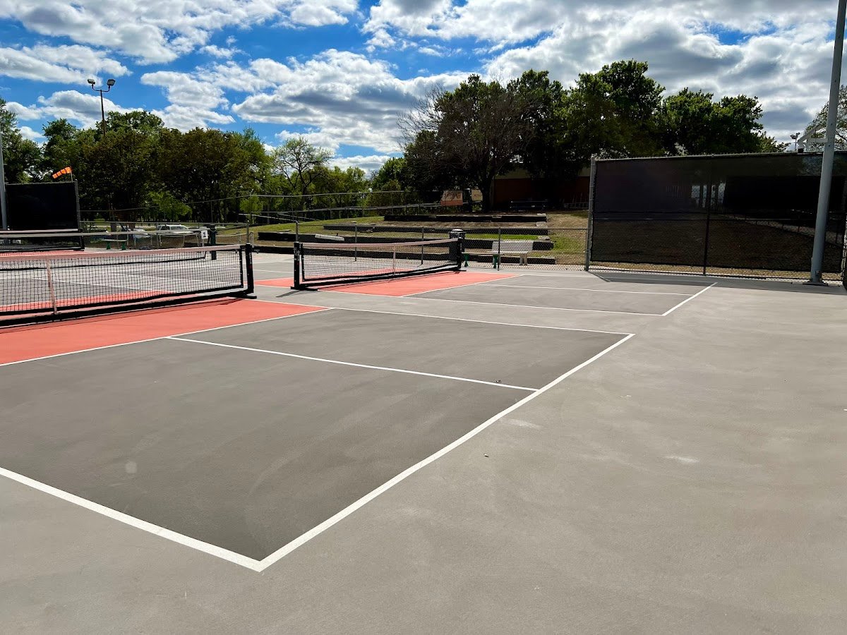 LB Houston Tennis & Pickleball