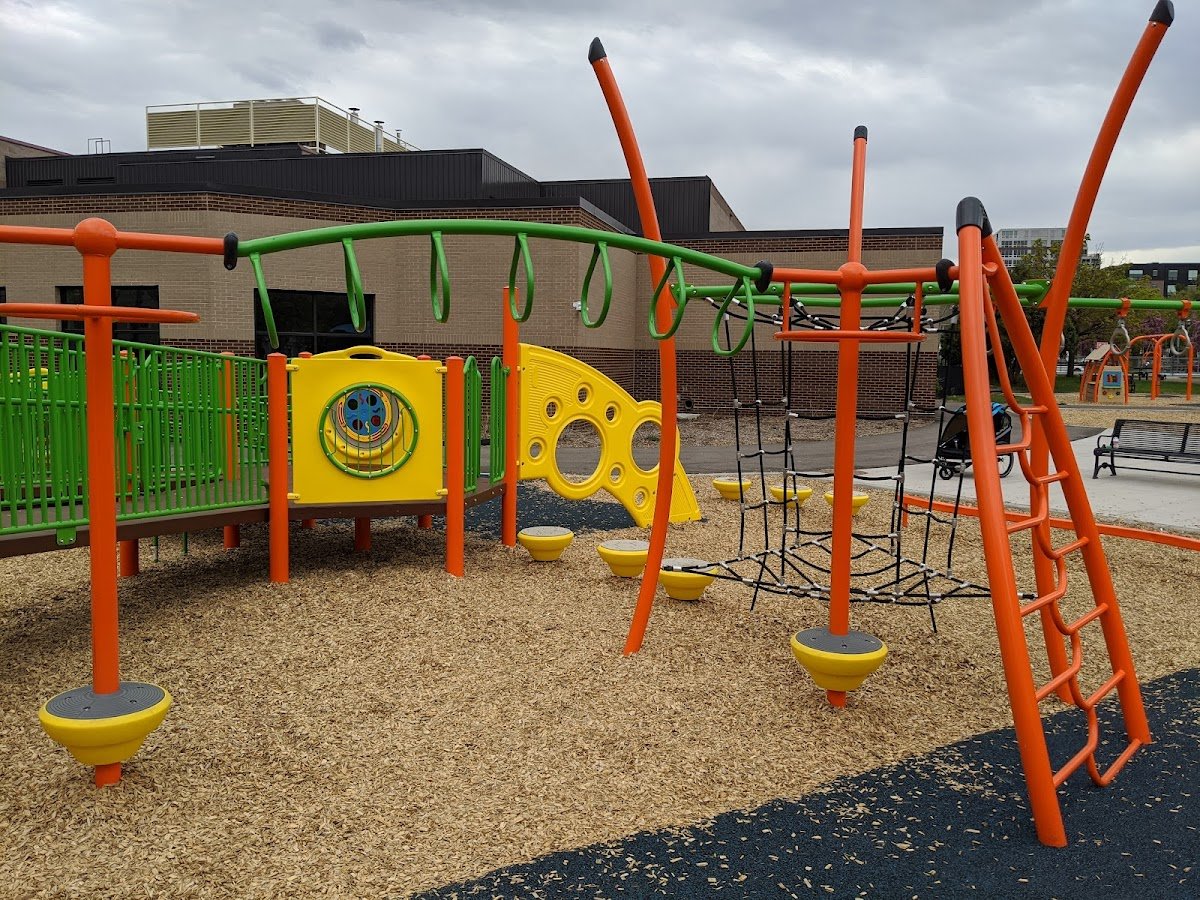 Holmes Park