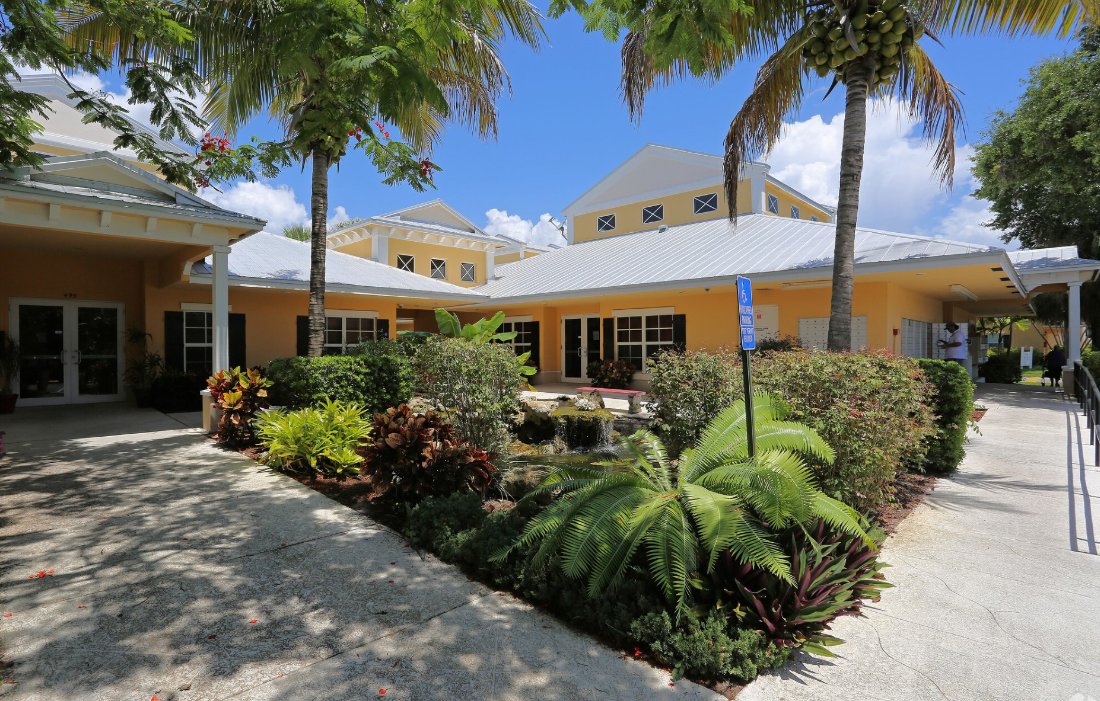 Boynton Beach Tennis & Pickleball Center (Tennis Court)