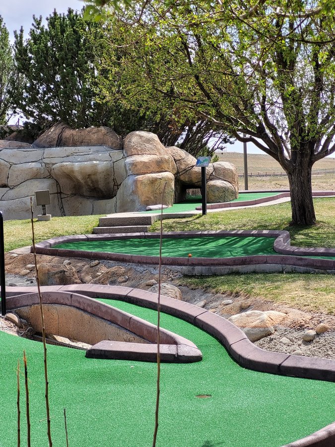 Family Sports Golf Course