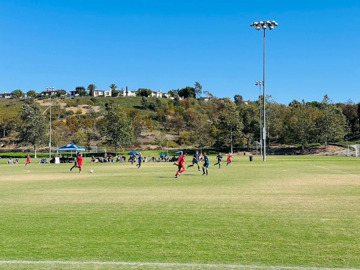 Las Lomas Community Park