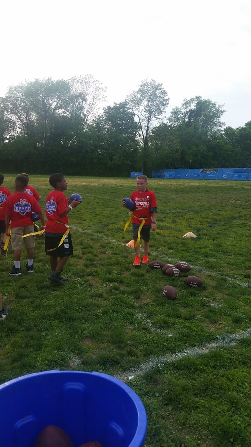 Friends of River Field