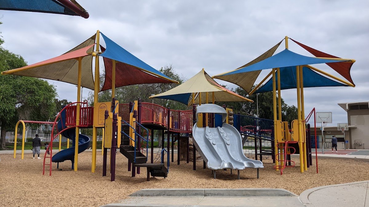 Del Aire Park Tennis Courts