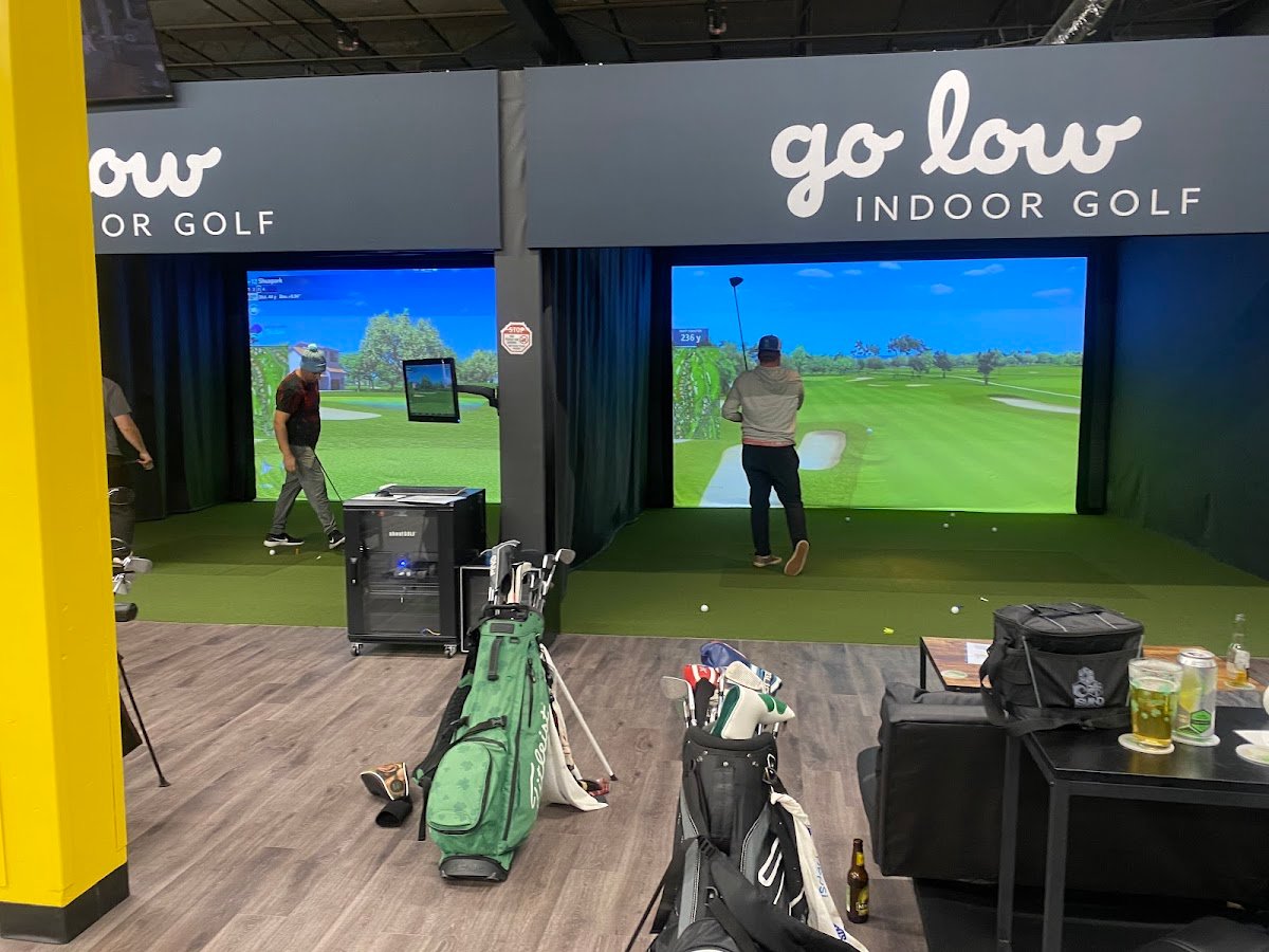 Go Low Indoor Golf