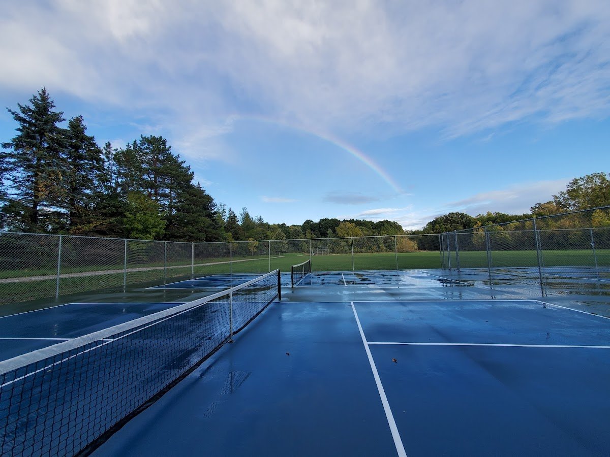 Wildlife Woods Park (Tennis Court)