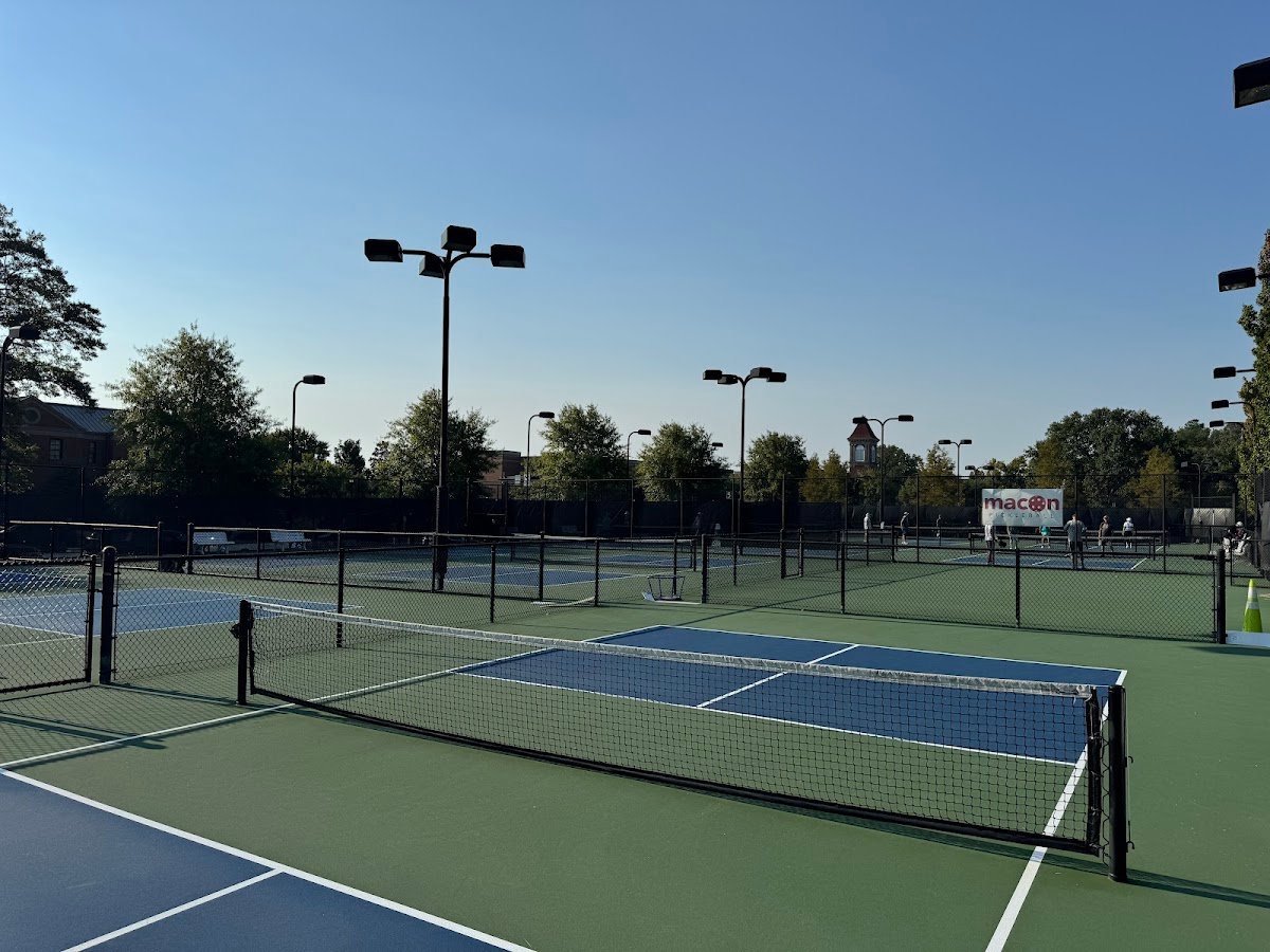 Tattnall Square Tennis Center