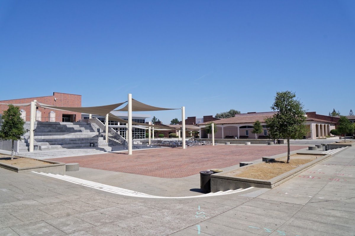 Monta Vista High School