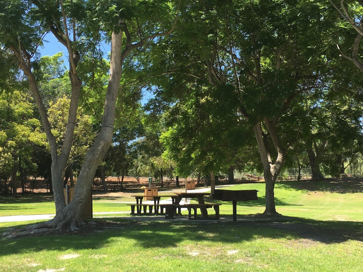 Iglesia Park (Tennis Court)