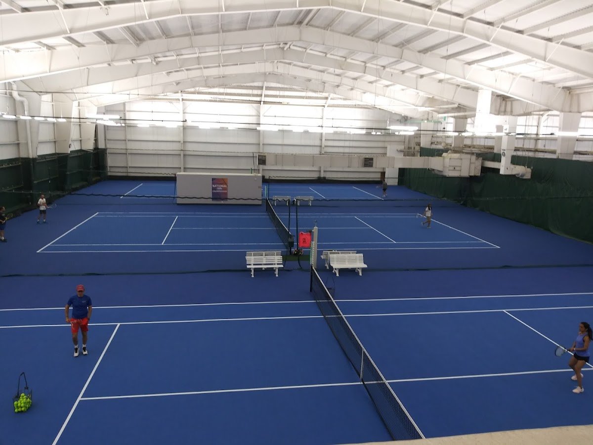 The Downtown Club at The Met