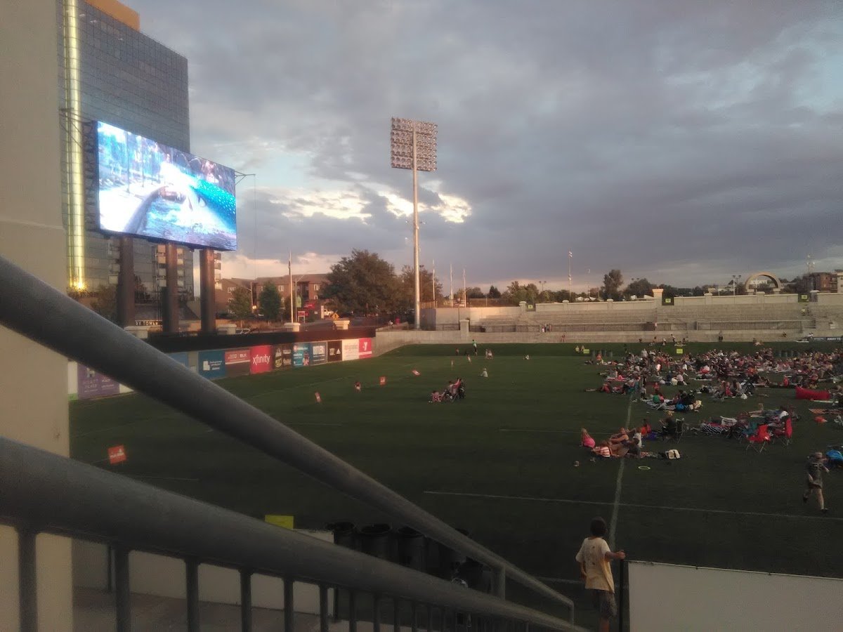 Glendale Sports Center