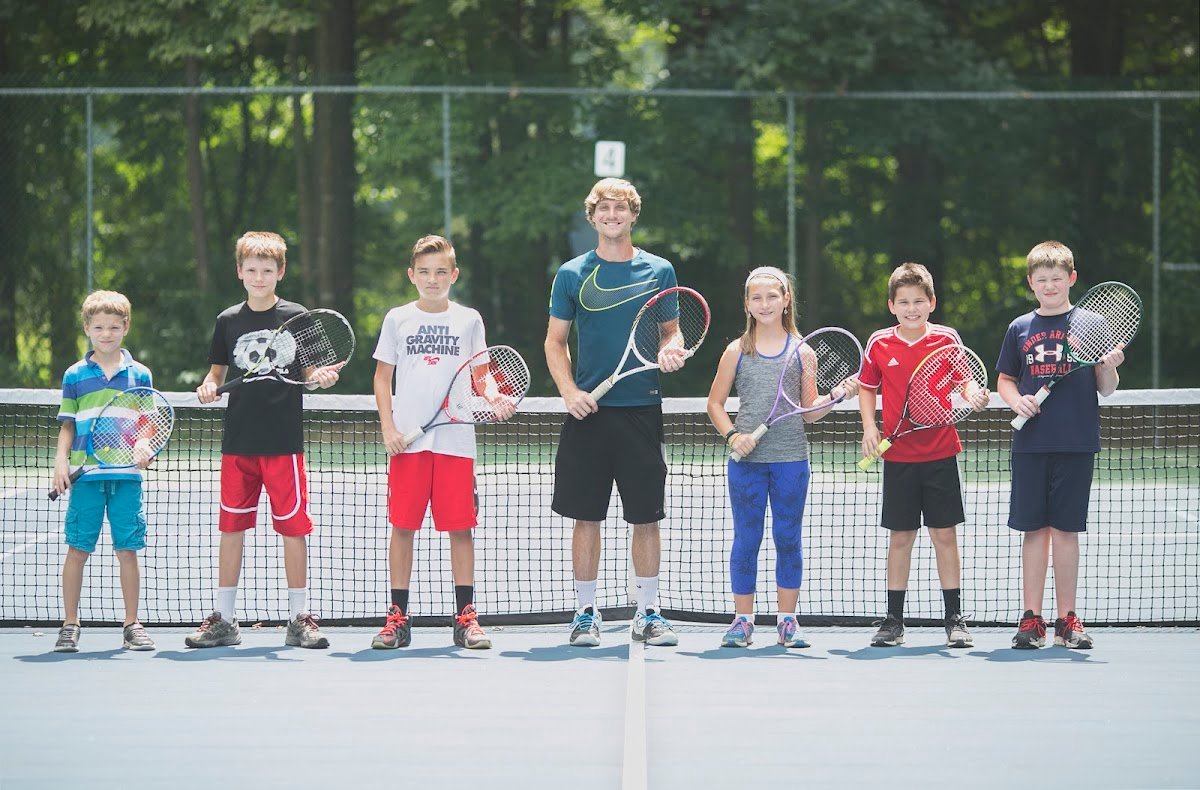 Greystone Swim & Racquet Club (Tennis Court)