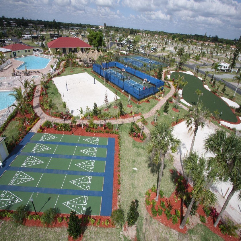 Aztec RV Resort (Tennis Court)